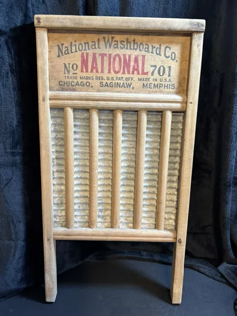 National Washboard Co. No. 701 Vintage Wood The Zinc King Top Notch USA 24" Tall