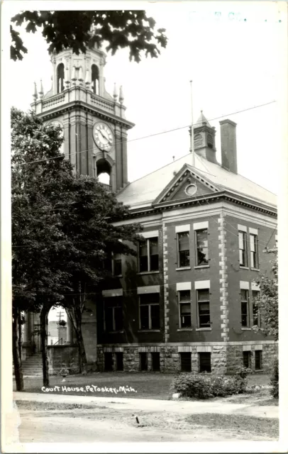RPPC Court House Building Petoskey Michigan MI Unused UNP Postcard
