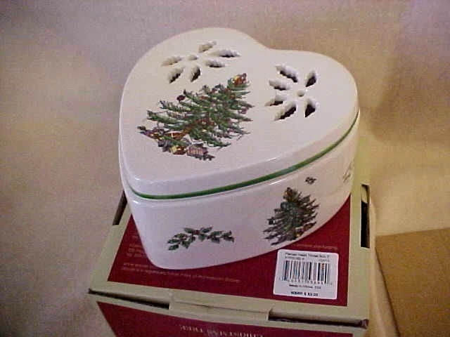 NIB Spode Pierced Heart Shaped Box & Lid~CHRISTMAS TREE~5" NEW XTP15195-X