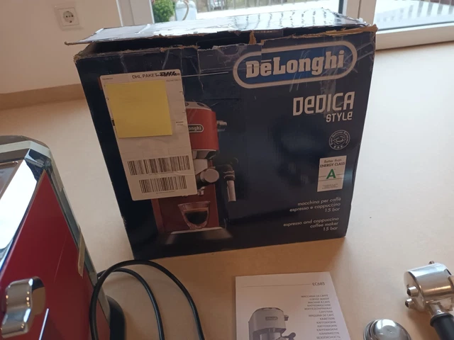 DeLonghi Espressomaschine DEDICA Style EC 685.r rot, vom Profi instandgebracht 4
