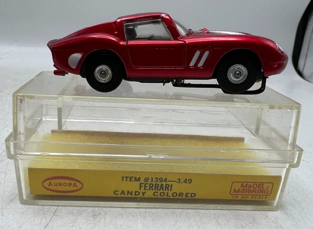 Voiture Aurora Thunderjet 500 T-Jet Cobra GT, Rayures Rouges/blanches, Pre1970