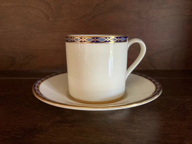 Set of 4 Minton English Bone China "St. James" Demitasse Cups & Saucers -- MINT!