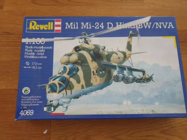 Revell Modellbausatz MiL Mi 4D HIND NVW, BW 1:100