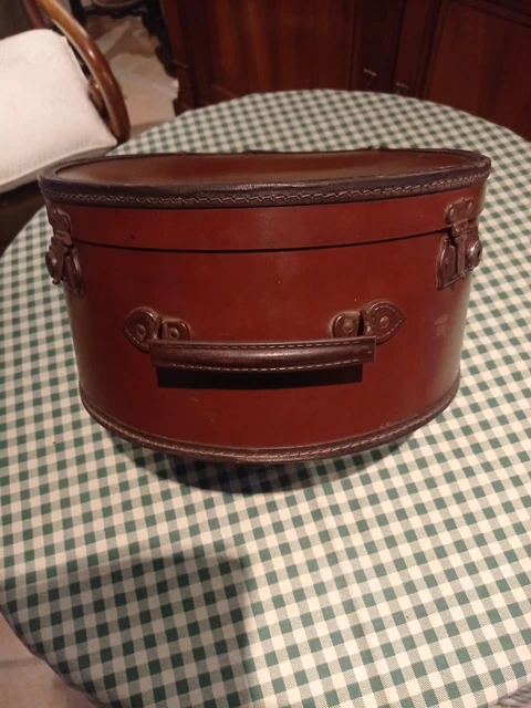 Malle a chapeau Moynat 1921 toile jaune