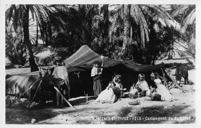 Cpa Algerie Femme Arabe Scenes Et Types Campement De Nomades