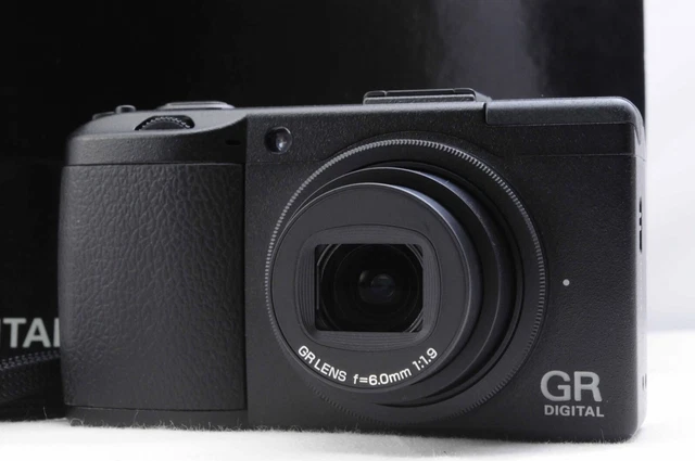 [MINT] Ricoh GR DIGITAL III 10.0MP Digital Camera Black from JAPAN (C1308-11)