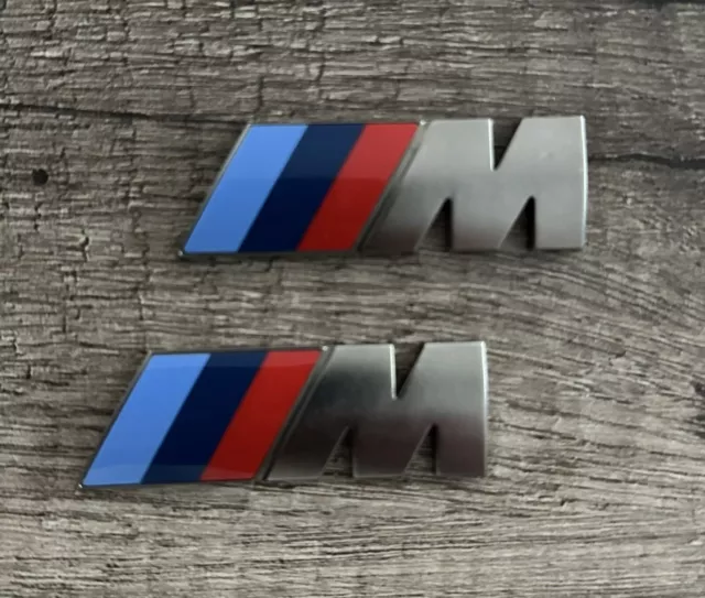 ORIGINAL BMW M Emblem Logo Kotflügel 45x15mm selbstklebend 51148058881