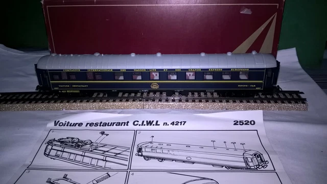 Tram 2510 France trains 301,HO Voiture Restaurant Train Bleu N° 4217 CIWL boite