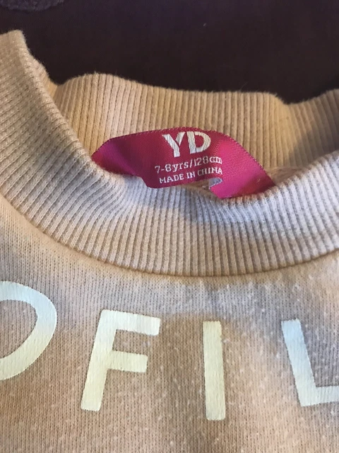 Pacchetto abbigliamento ragazza età 6-7 anni jeans e jumpers marca successiva ottime condizioni 11