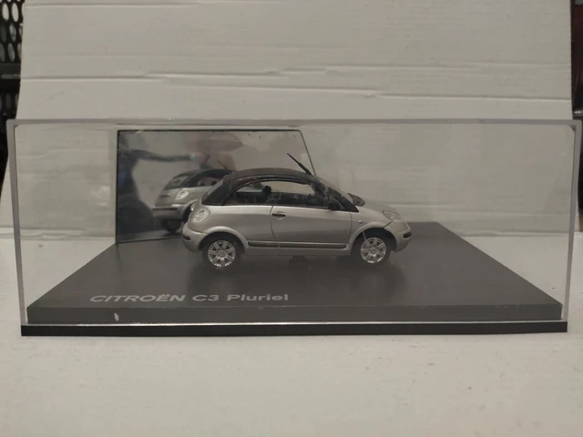 Citroen C3 Pluriel Gris/Silver Closed 1:43 Dealer Norev 4