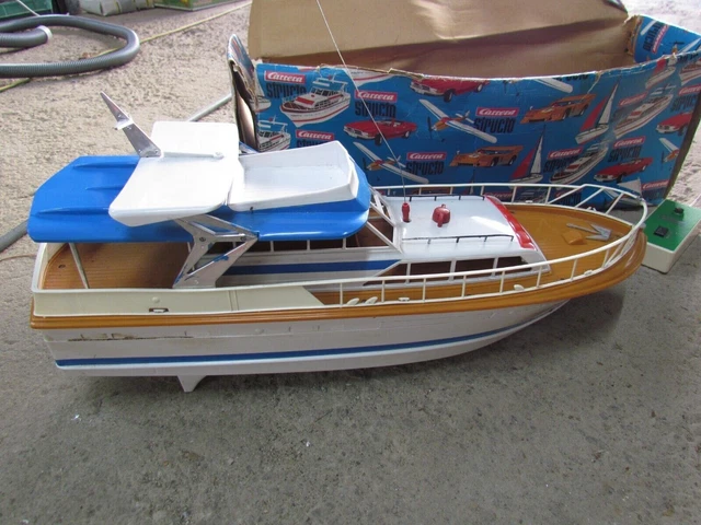 Carrera STRUCTO Motor-Yacht Amaro --