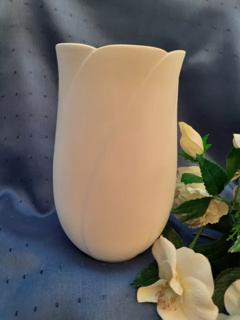 Villeroy & Boch Bisquitporzellan Vase Heinrich Tischvase Weiß Matt Relief Erbe