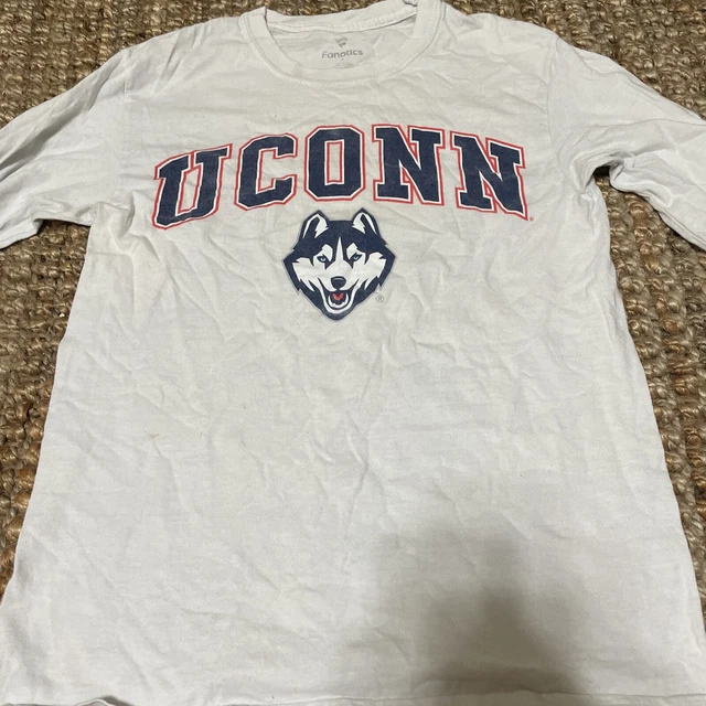 uconn huskies t shirt