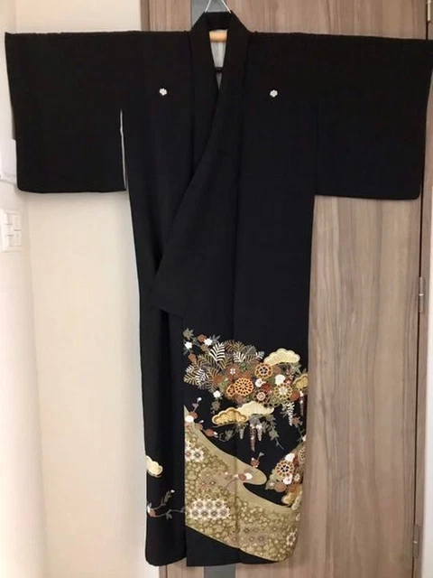 Kamon Tomesode Black Vintage Silk Japanese Kimono Flower Tomesode Kimono JAPAN