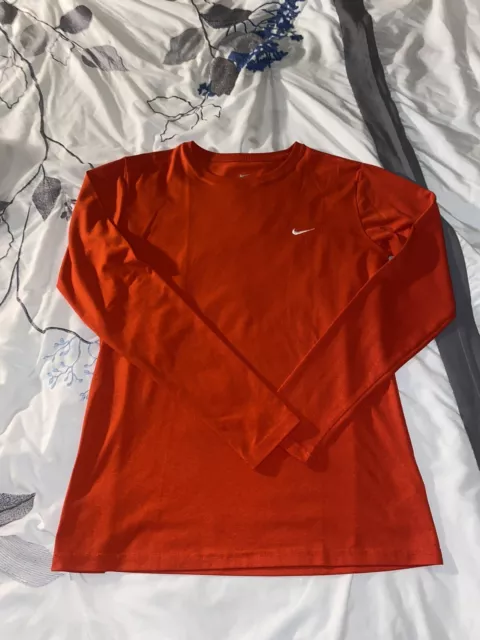 nike long sleeve shirt