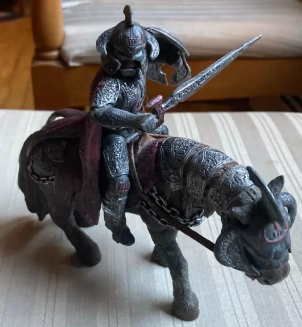 Schleich World of Knights Medieval Black Zahor Knight Armored War Horse # 70059