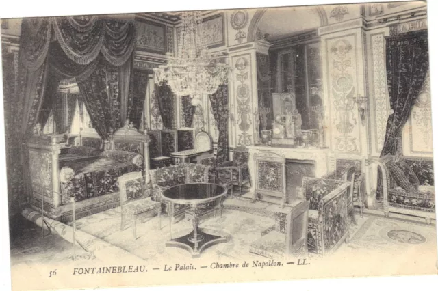 77 - cpa - FONTAINEBLEAU - Le Palais - Napoleon's Chamber