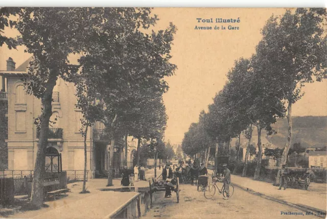Cpa 54  Toul Avenue De La Gare