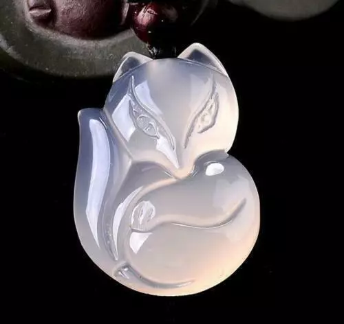 Fashion natural white agate calcedony fox lucky amulet pendant necklace N