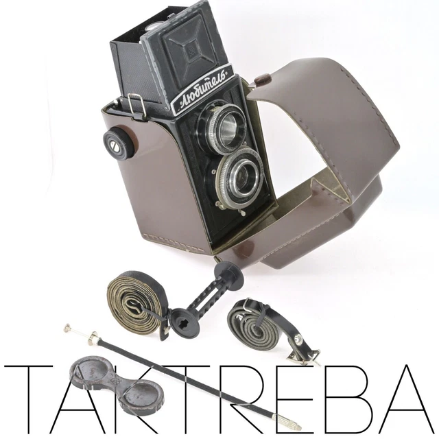 Appareil Photo Lubitel 2 Avec Sacoche Et étui Cuir, Année 1975