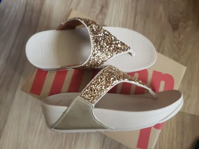 FitFlop Lulu Shimmer Foil Toe Thongs Sandals Gold Comfort Great Look US 7 $95