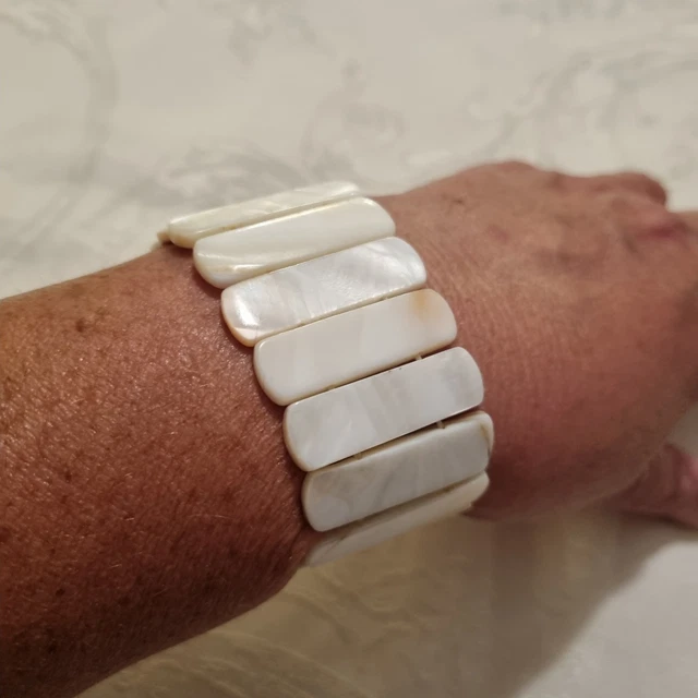 Bracelet Ancien En Nacre Et Coquillages - Bijou Vintage Occasion