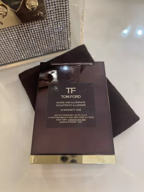 Tom Ford Shade And Illuminate Sculpter Bronzer 3