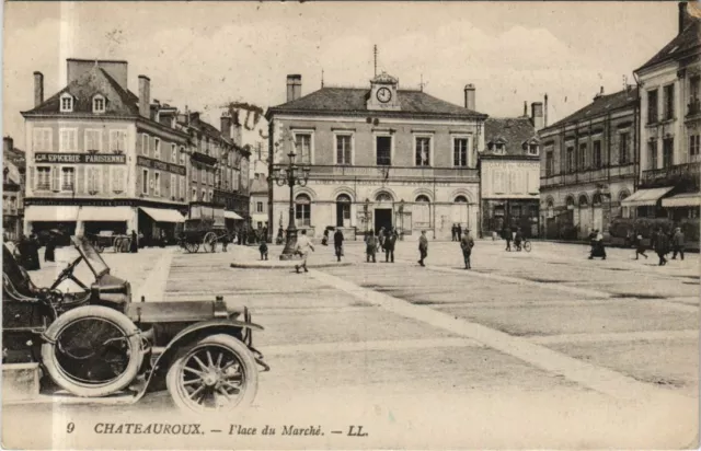 CPA AK Chateauroux Place du Marche FRANCE (1170357)