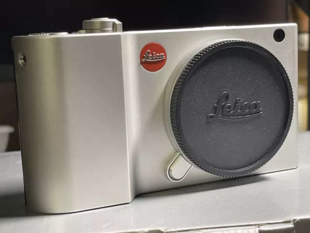 Leica TL 2 24,24MP Kompaktkamera - Silber (Nur Gehäuse)