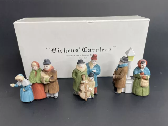 Dept. 56 Dickens Village Dickens' Carolers 3 piece set