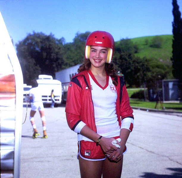 BROOKE SHIELDS ACTOR TV & Film Star 1960s 1970s Old Music Photo $5.95