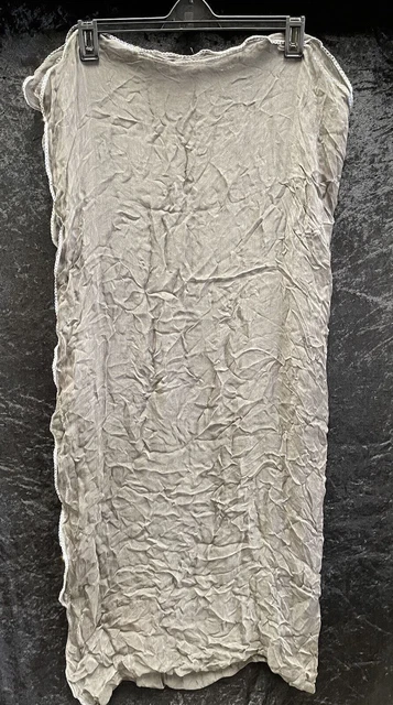 Sciarpa/sari grigio con bordo scintillante 80x48 pollici. SW124