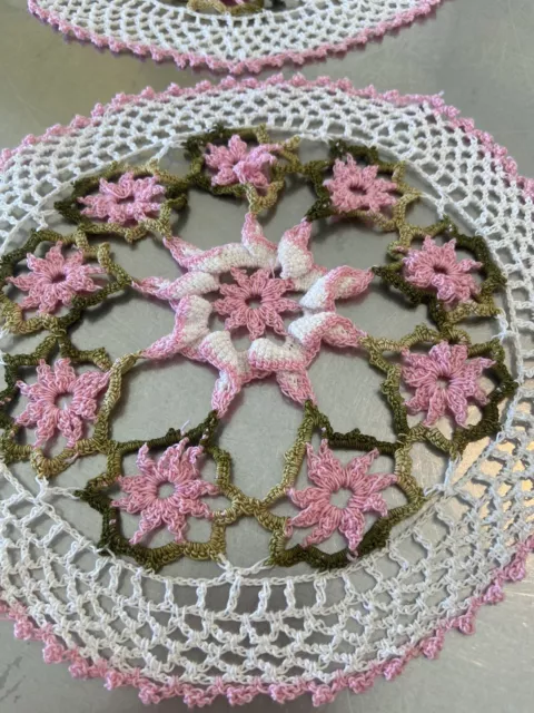 VNTG Hand Crocheted Dainty Doily Floral Pink White Green 8 Inches 2