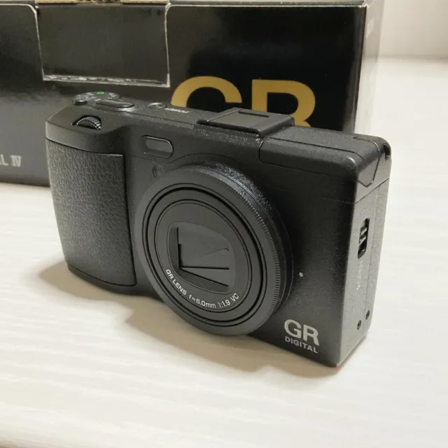 Ricoh GR Digital IV 10.1MP Compact Digital Camera Black Used From Japan black
