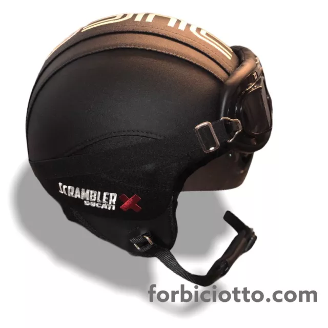 Casco scrambler 2025