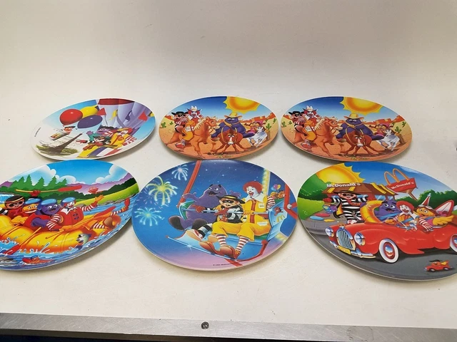 Set of (6) McDonald's Plastic Plates