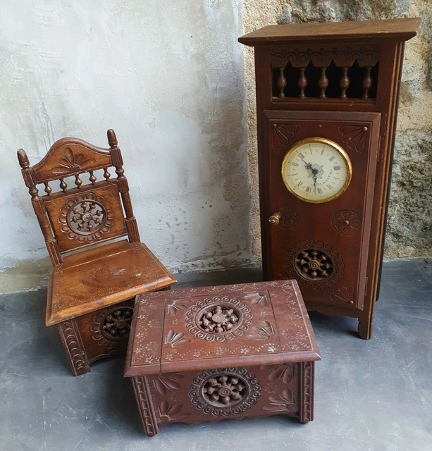 Meuble De Poupée Ancien - Armoire Bretonne T.B. - Plozevet, Bois, Fabrication Française