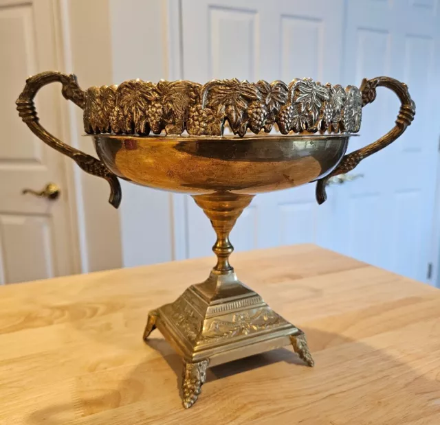 Antique Vintage Brass Ornate Pedestal Fruit Bowl - Pretty!