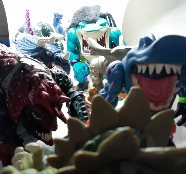 Street Sharks action figures Big Slammu Ripster Killamari Extreme Dinosaurs