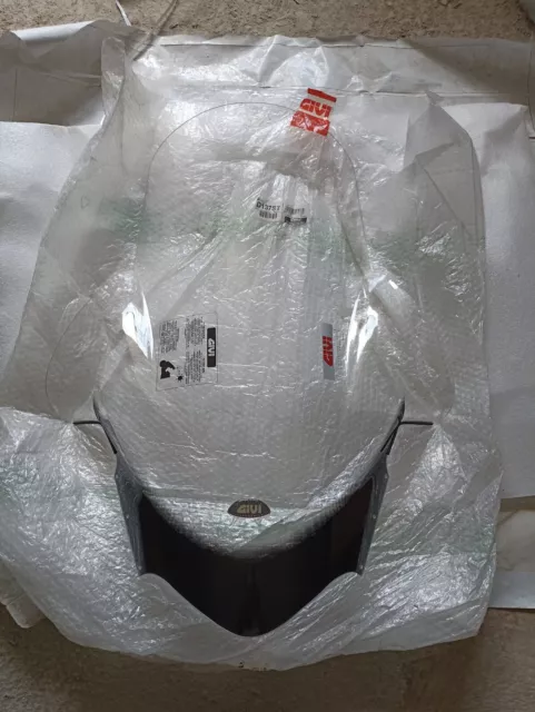 parabrezza alto windshield YAMAHA GIVI D137ST majesty 400 2004