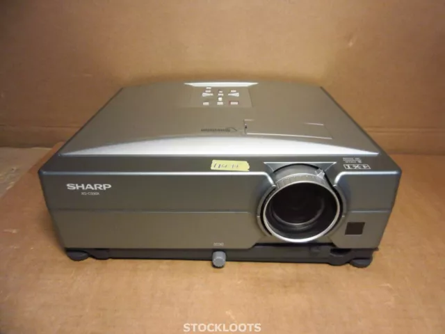 SHARP XG-C330X Projector Beamer 3LCD XGA 3300 LUMENS / 114 HOURS / EXCL REMOTE