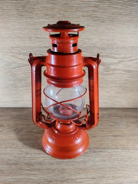 Ancienne Lampe Tempête à pétrole Meva 864 - Fabriqué en Tchécoslovaquie