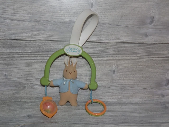 Vintage Eden Peter Rabbit Stroller Crib Toy Car Seat Carrot Rattle Retro (22b)