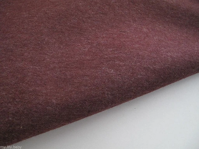 TELA fieltro artesanal 67% lana, 33% viscosa rojo burdeos L 4,4m B 0,9m Q32