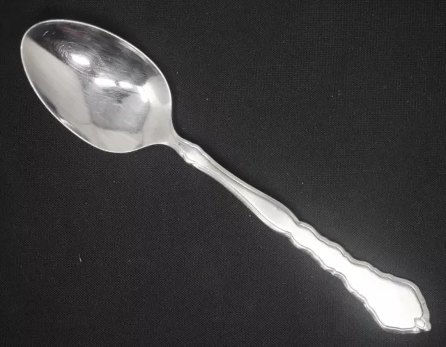 Community Stainless Oneida Satinique Teaspoon. 6" Long