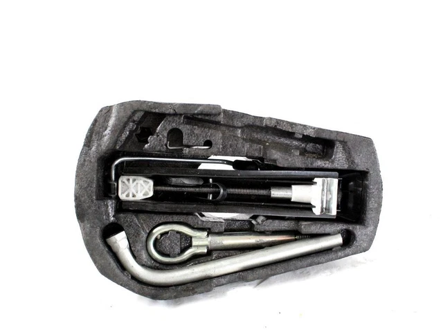 6Q0012115K Cric Wagenheber Mit Tools SEAT Ibiza 1.2 B 51KW 5M 5P (2015) Ro