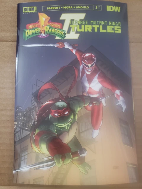 MIGHTY MORPHIN POWER RANGERS/TEENAGE MUTANT NINJA TURTLES II #1I Cardstock 2022