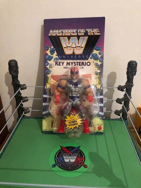 Superestrella de WWE Rey Mysterio vista en UFC 290