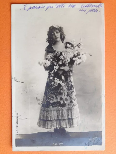 cpa Portrait de l' Actrice Marguerite DALLET PHOTO signée REUTLINGER à PARIS