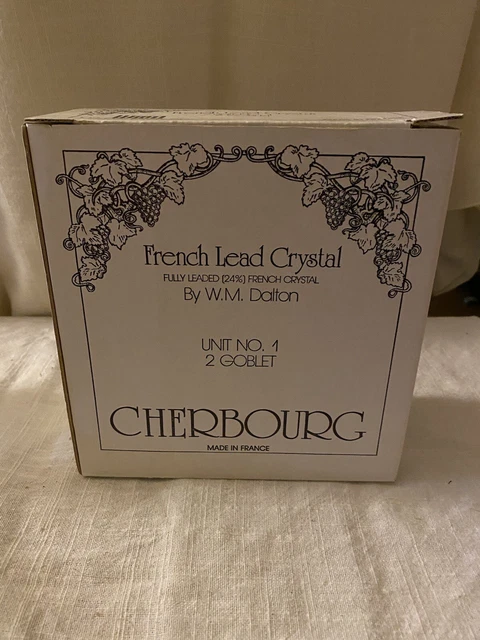*Set of 2 Vintage W.M. Dalton French Lead Crystal Unit No.1 / 2 Goblets